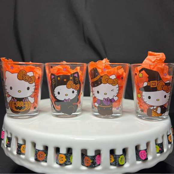 Sanrio Hello Kitty Halloween Glass Shot Glasses - Set Of 4 - Cat,Pumpkin,Witch - Picture 11 of 11
